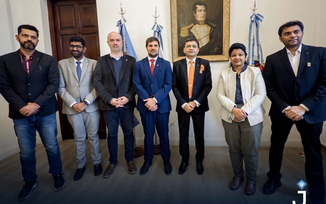 Directivos de una de las principales mineras de la India visitaron la provincia para evaluar proyectos de cobre, oro y litio